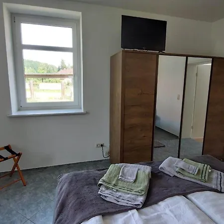Am Hofladen Hellendorf - Saechsische Schweiz By Interhome * Bad Gottleuba